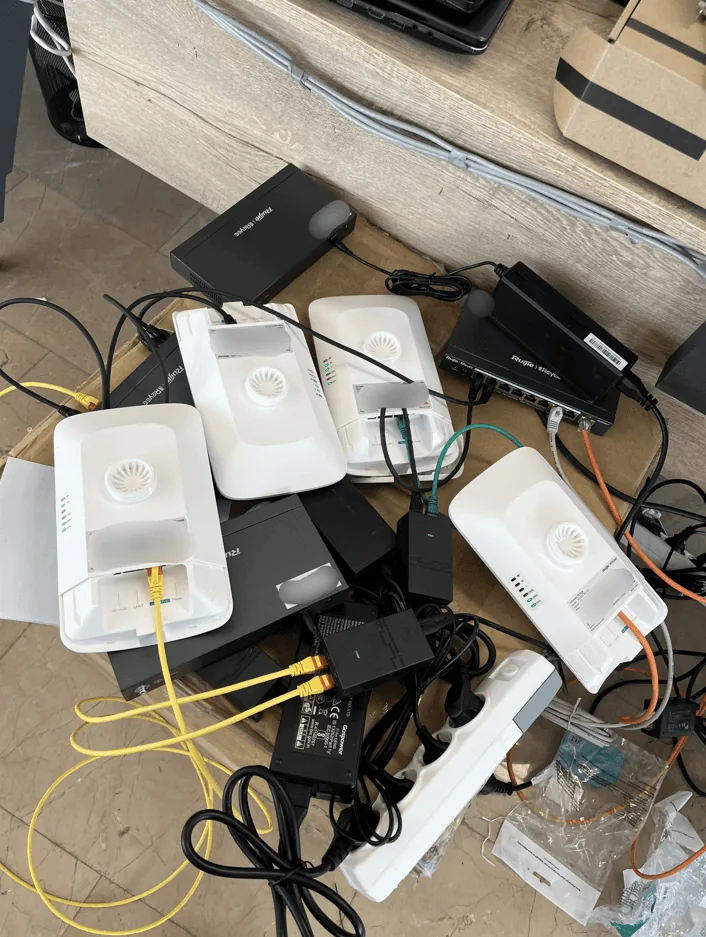 Kablosuz antenler est-350